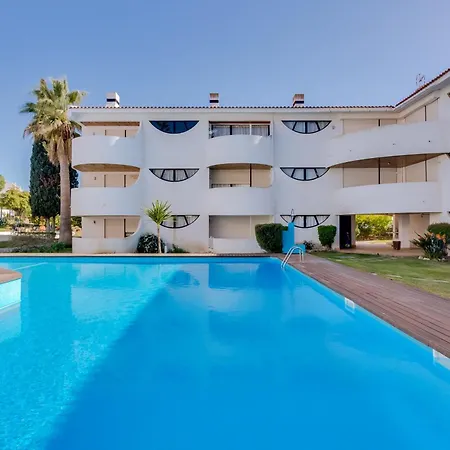 Palmeiras Do Golfe - 3 Bed. - Lägenhet