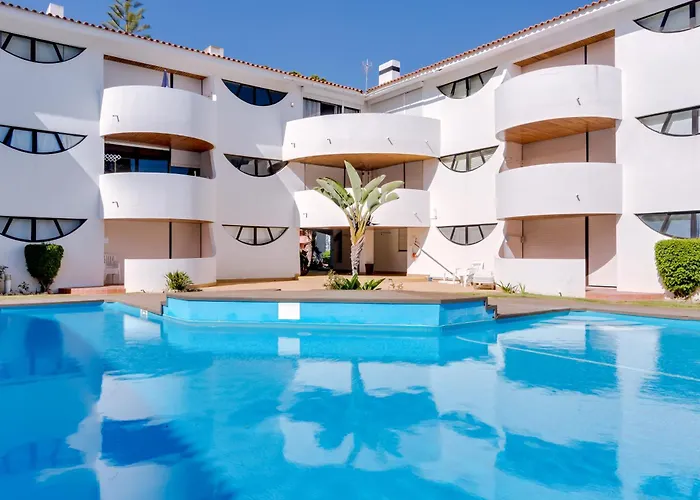 Palmeiras Do Golfe - 3 Bed. - *